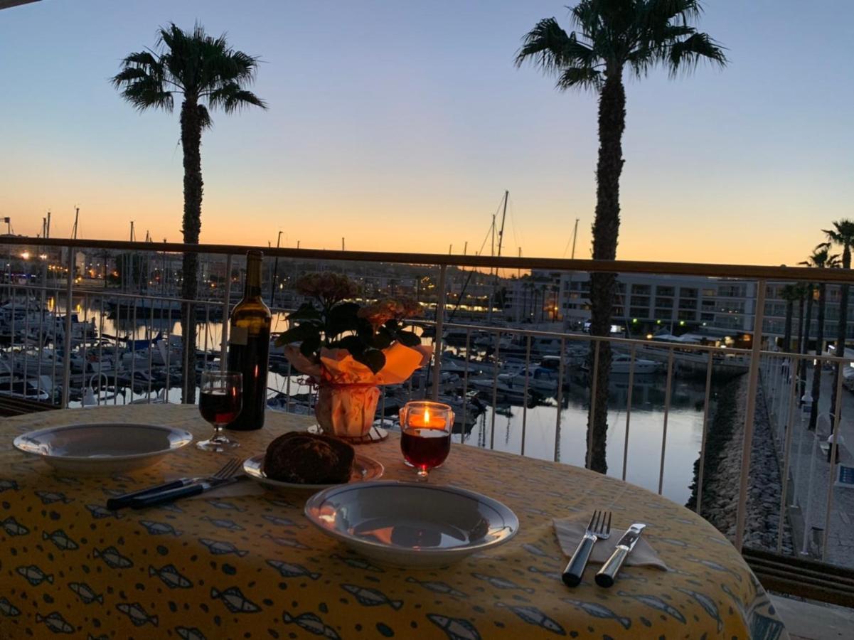 Lagos Marina - Exclusive Apartment With A Balcony Esterno foto